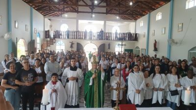 ENCONTRO MISSIONÁRIO COM  CATEQUISTAS DE TODA A DIOCESE NA PARÓQUIA NOSSA SENHORA DO ROCIO EM IGUAPE.